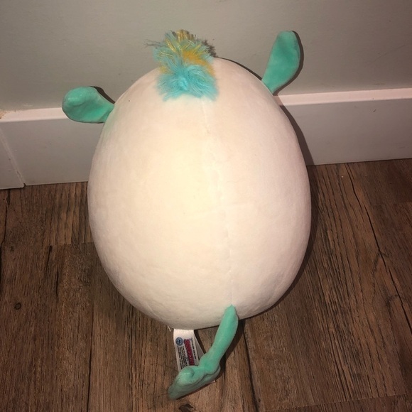 SQUEEZAMALS Ula The Unicorn Squish Toy Teddy - Picture 2 of 3